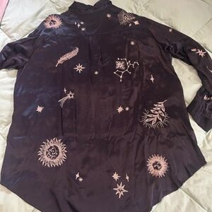 JOHNNY WAS embroidered Satin top -Unique and Rare- L